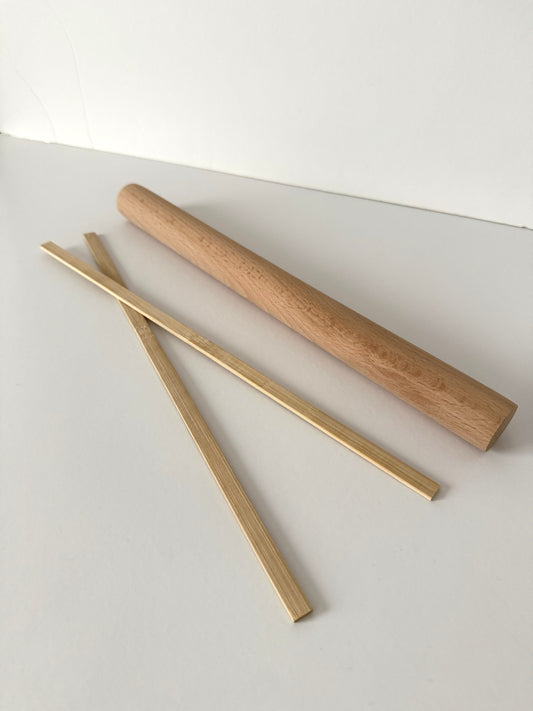 Rodillo y guías para arcilla